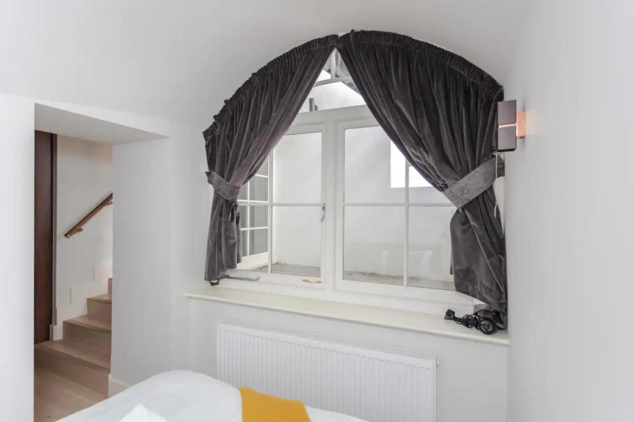 Spacious And Modern Apartment In Pimlico ロンドン エクステリア 写真