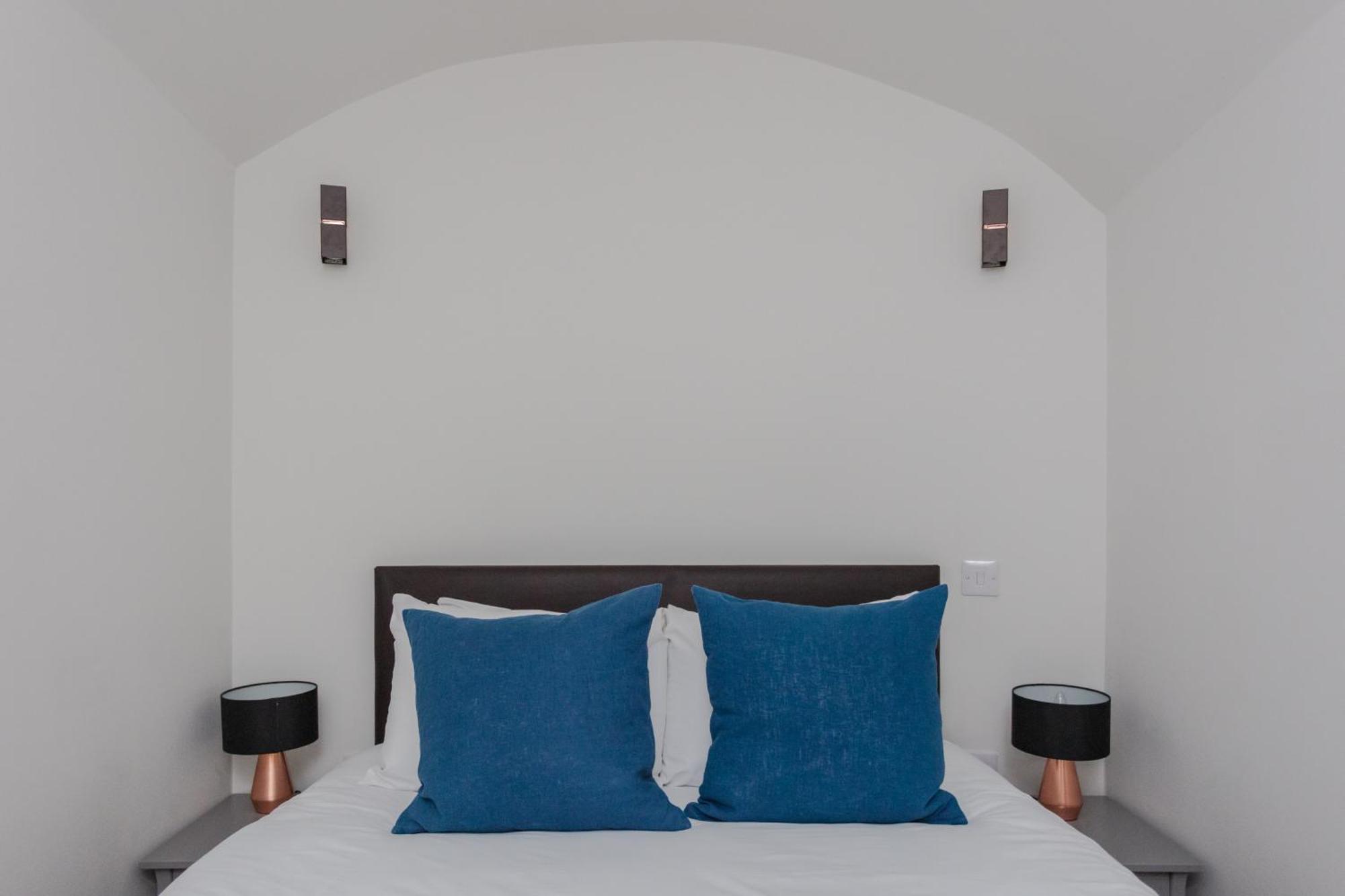 Spacious And Modern Apartment In Pimlico ロンドン エクステリア 写真