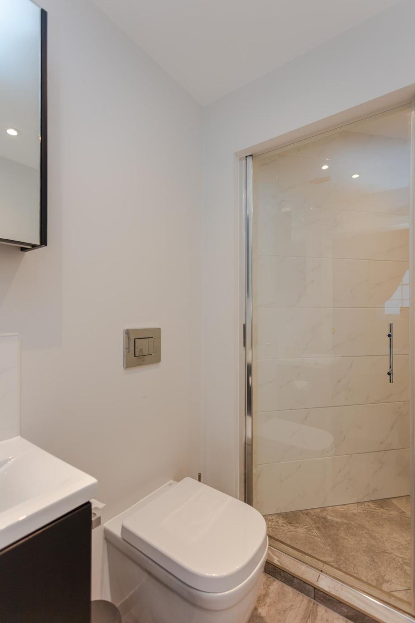 Spacious And Modern Apartment In Pimlico ロンドン エクステリア 写真